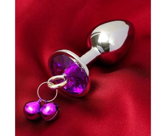 Серебристая анальная пробка с колокольчиками и фиолетовым кристаллом - 7 см., фото 
